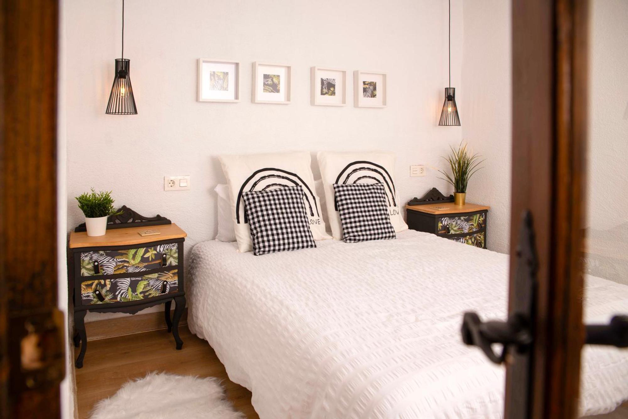 Casa Cueva Luna Orce ภายนอก รูปภาพ